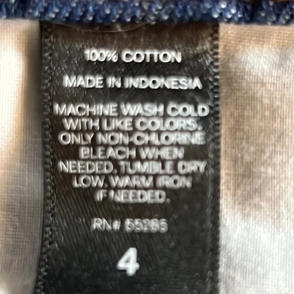 Express Girlfriend Step-Up Jeans - Picture 9 of 16